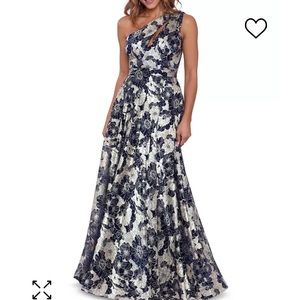 Betsy & Adam sz 8 metallic floral 1 shoulder formal dress.